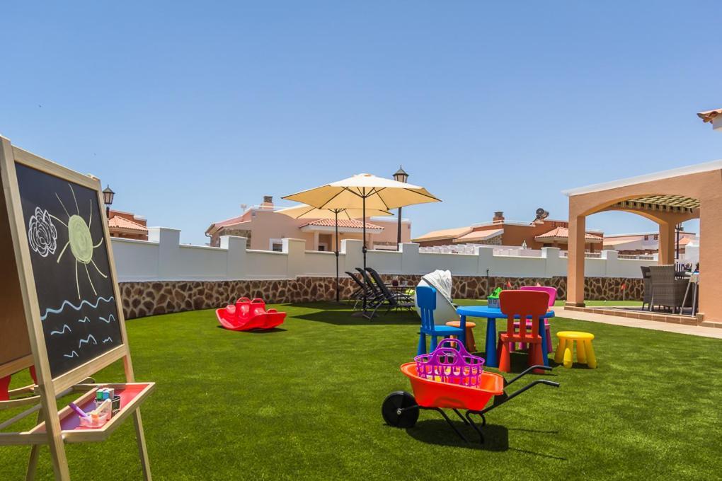 Perfect For Family Holidays With Private Pool, Near Beach And Golf- Villa Ashley Costa De Antigua Eksteriør billede