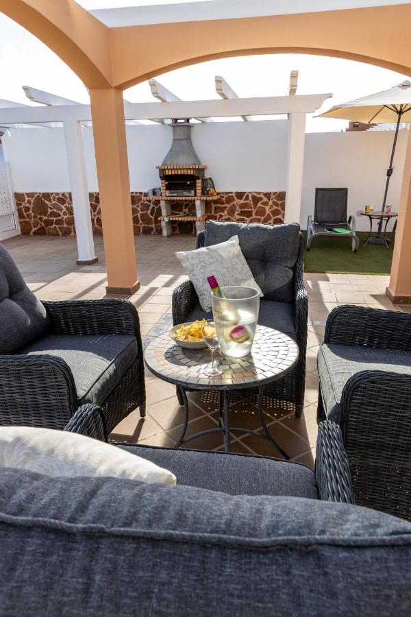 Perfect For Family Holidays With Private Pool, Near Beach And Golf- Villa Ashley Costa De Antigua Eksteriør billede