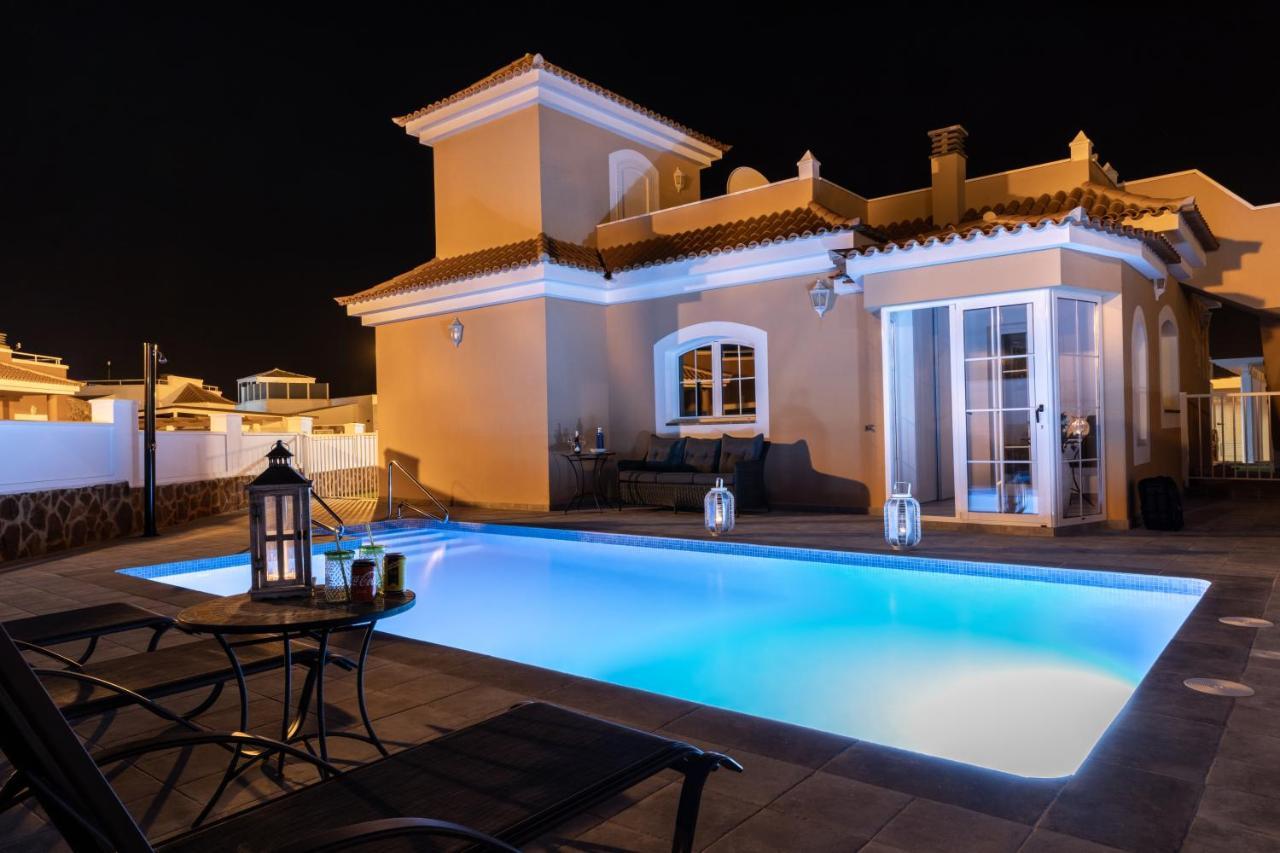 Perfect For Family Holidays With Private Pool, Near Beach And Golf- Villa Ashley Costa De Antigua Eksteriør billede
